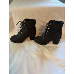 White Mountain Dartford Boots Womens 7 Goth Grunge Edgy Black Lace Up Block Heel